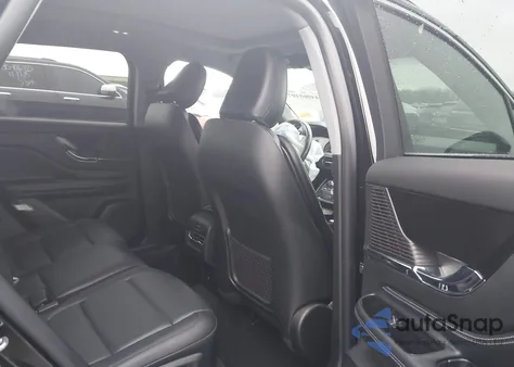 2022 Lincoln Corsair Standard z USA, uszkodzony, nr VIN 5LMCJ1D96NUL04421